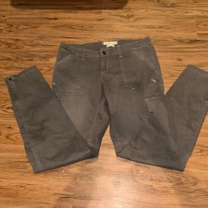 Abercrombie cargo pants size 6